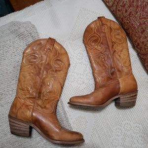 Vintage Camel Leather Cowgirl Boots